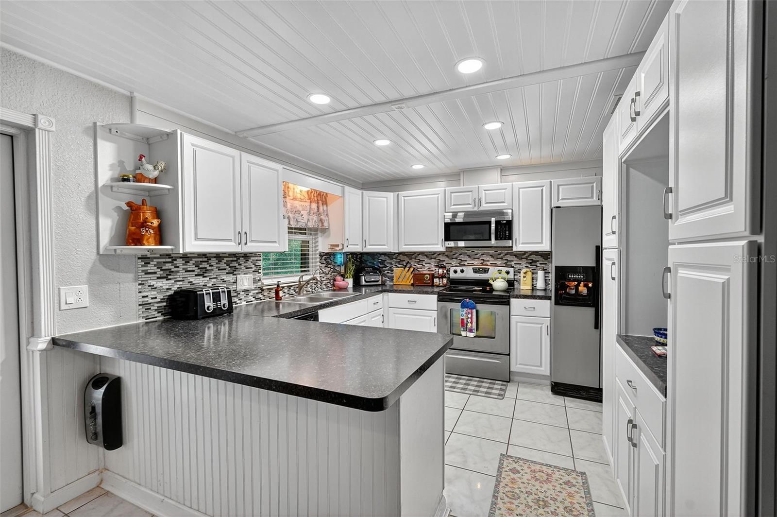 6404 MAT-TEE DR, SEBRING, FL, 33875