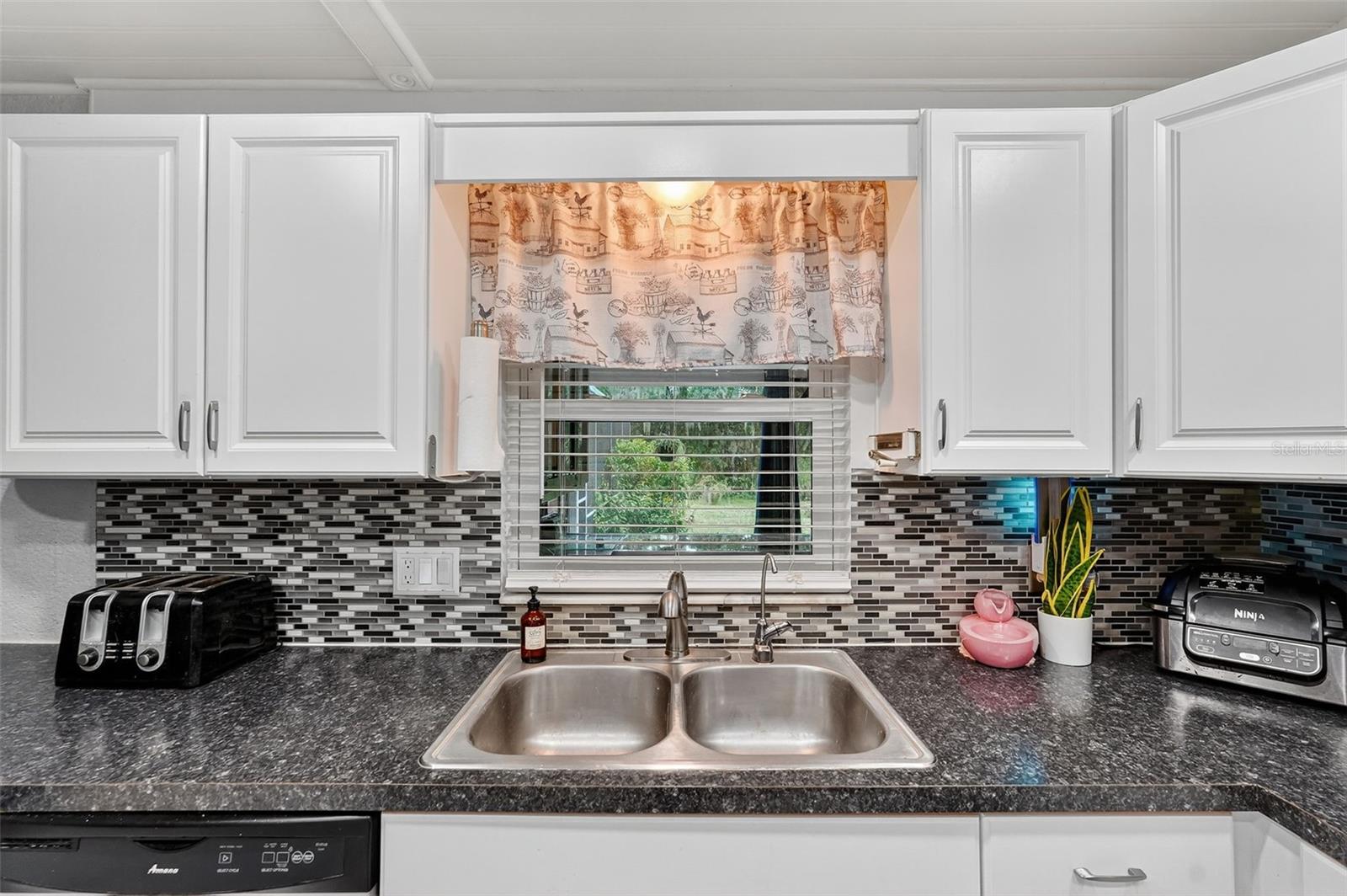 6404 MAT-TEE DR, SEBRING, FL, 33875