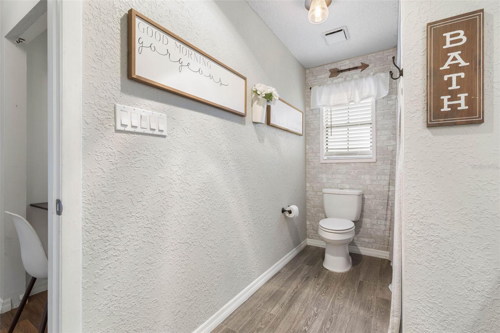 6 PATCHOGUE PL, PALM COAST, FL, 32164