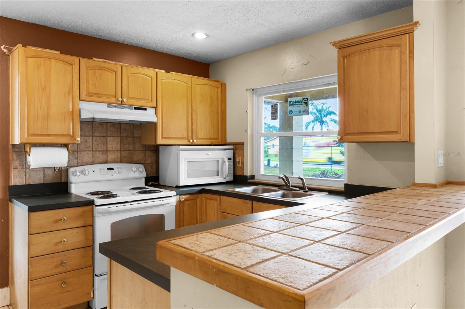 702 PUTT LN, KISSIMMEE, FL, 34759