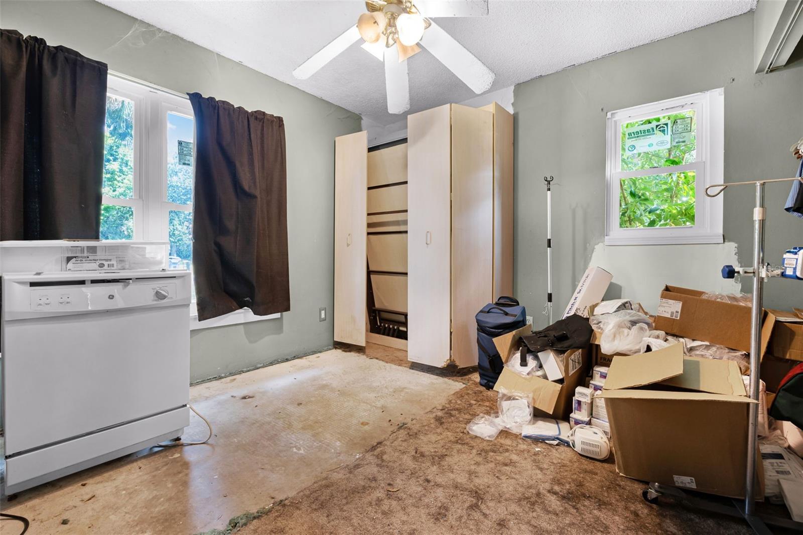 702 PUTT LN, KISSIMMEE, FL, 34759