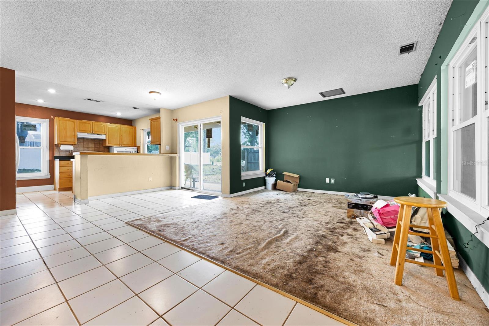 702 PUTT LN, KISSIMMEE, FL, 34759