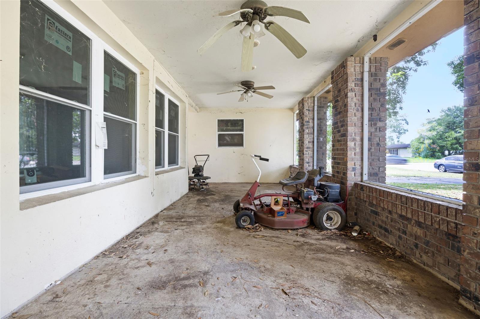 702 PUTT LN, KISSIMMEE, FL, 34759