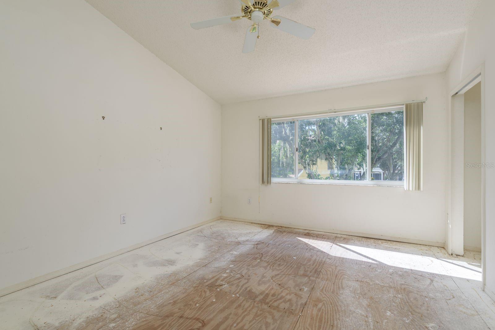 1255 REDONDO WAY, WESLEY CHAPEL, FL, 33543