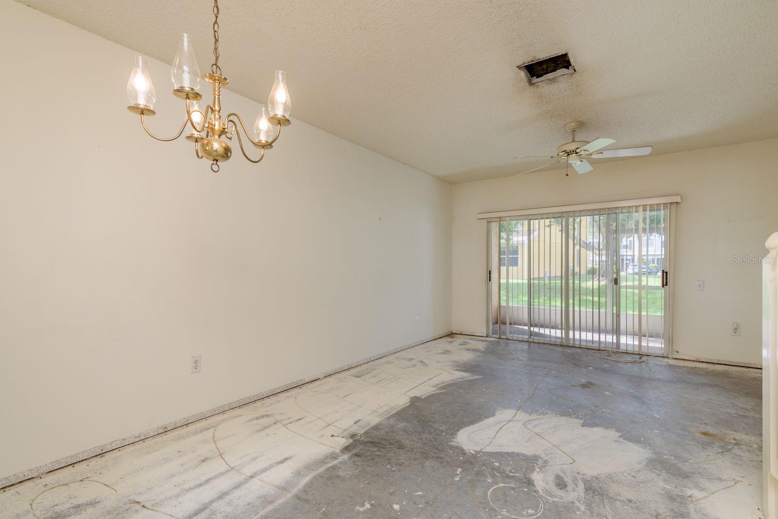 1255 REDONDO WAY, WESLEY CHAPEL, FL, 33543