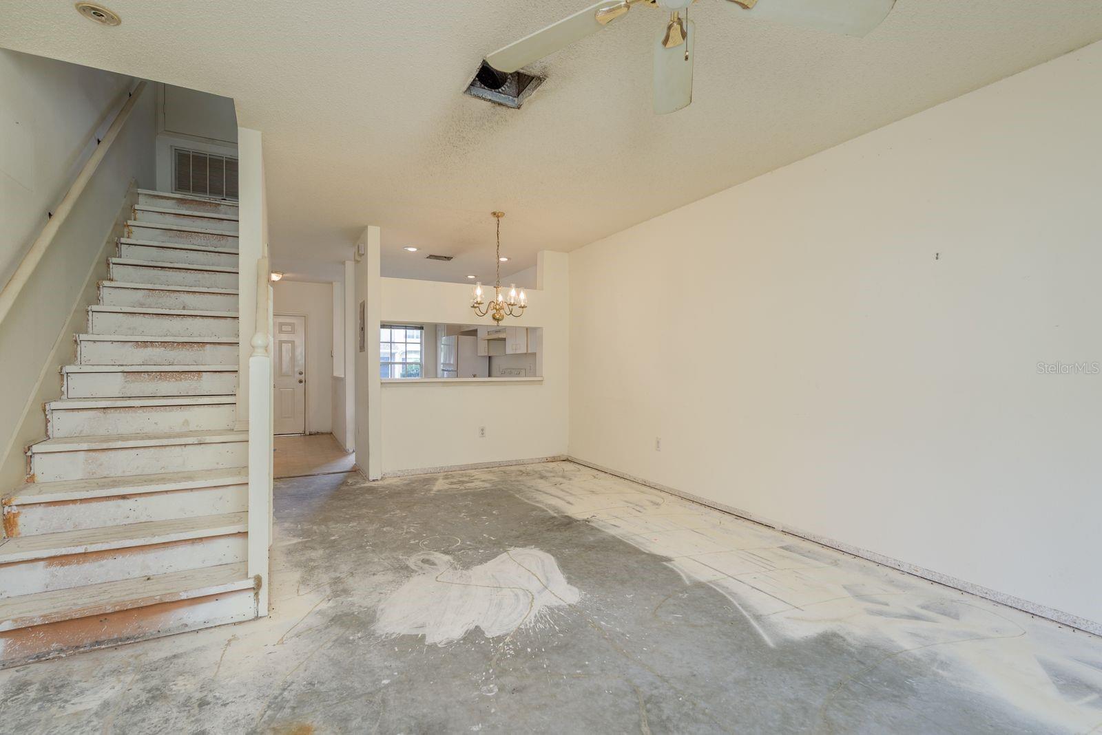 1255 REDONDO WAY, WESLEY CHAPEL, FL, 33543