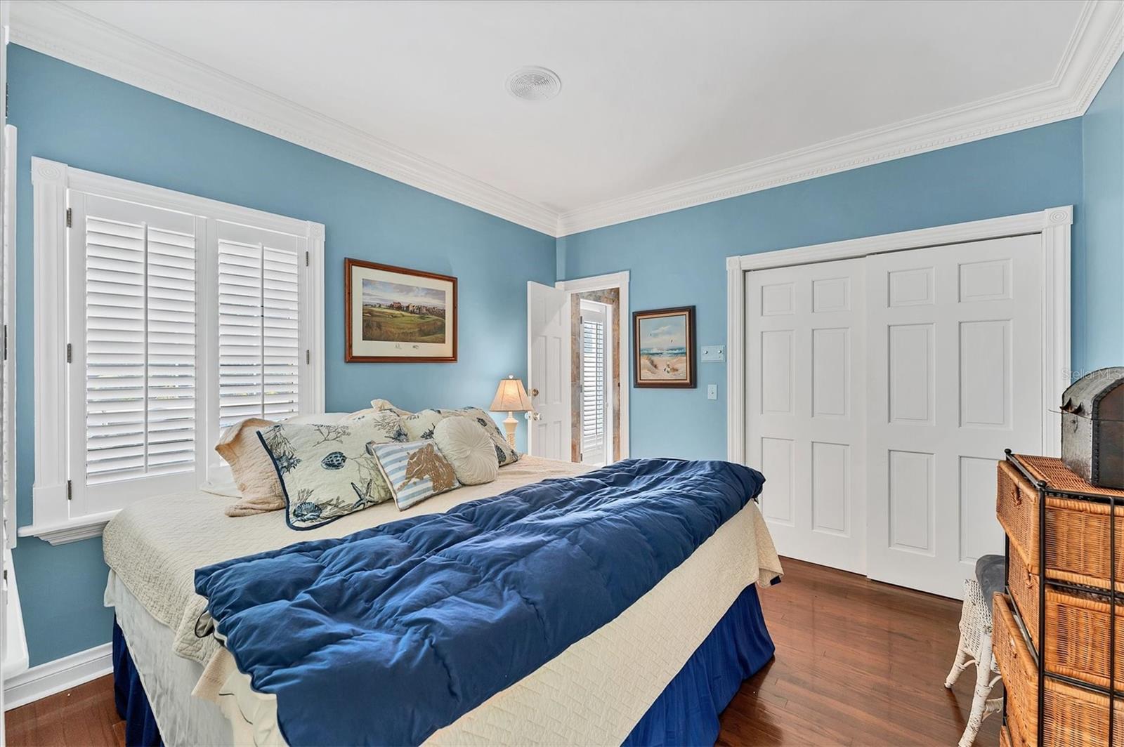 A4662753 Property Photo