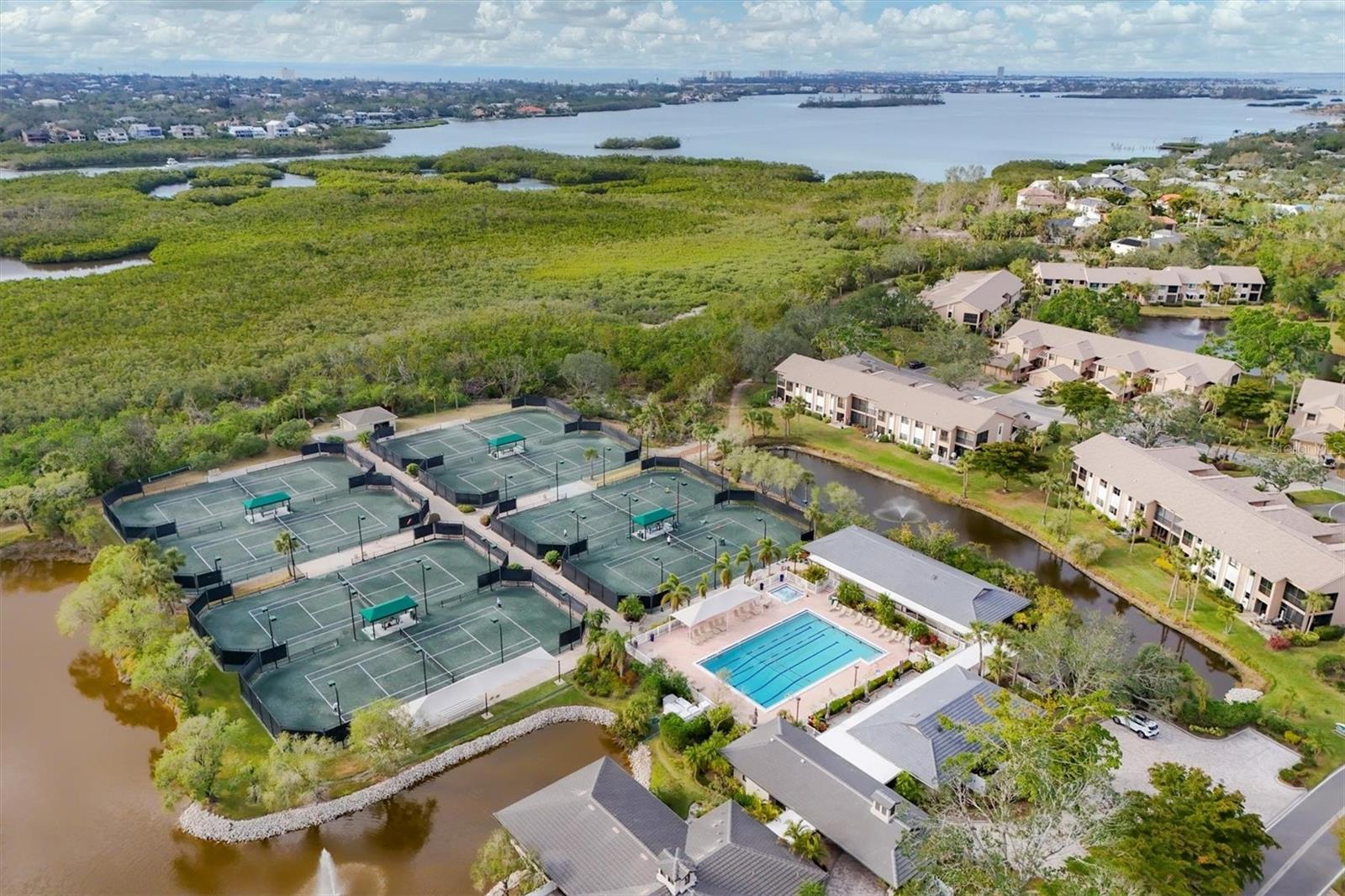 A4662753 Property Photo