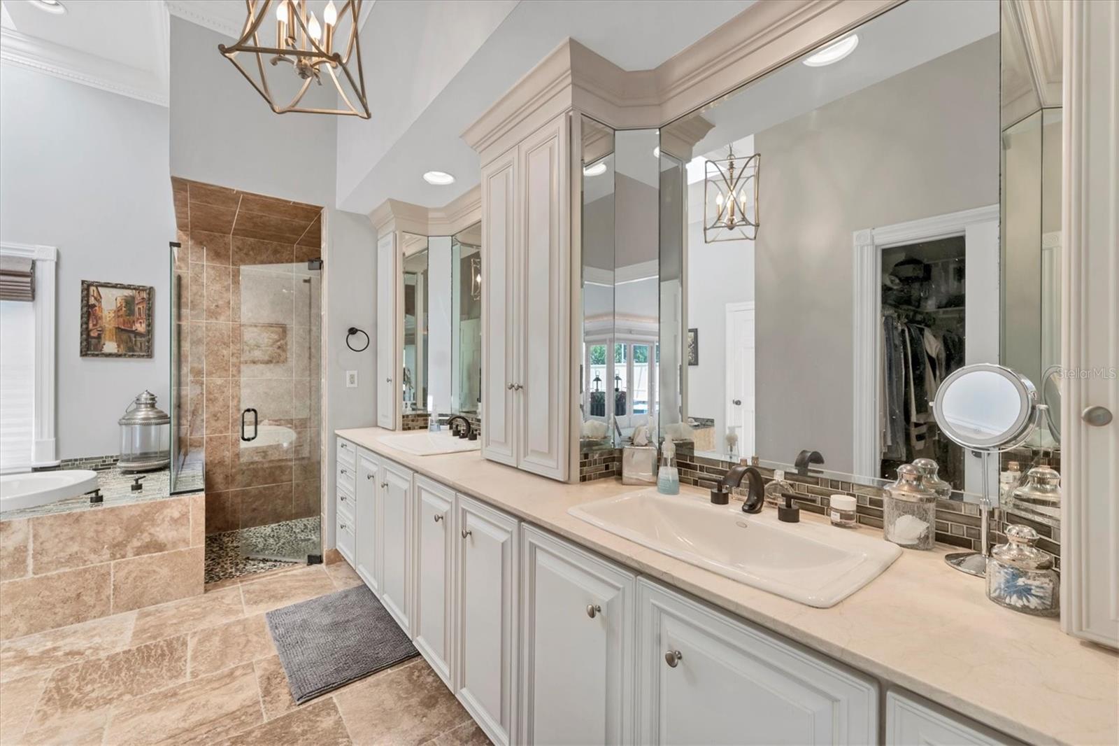 A4662753 Property Photo