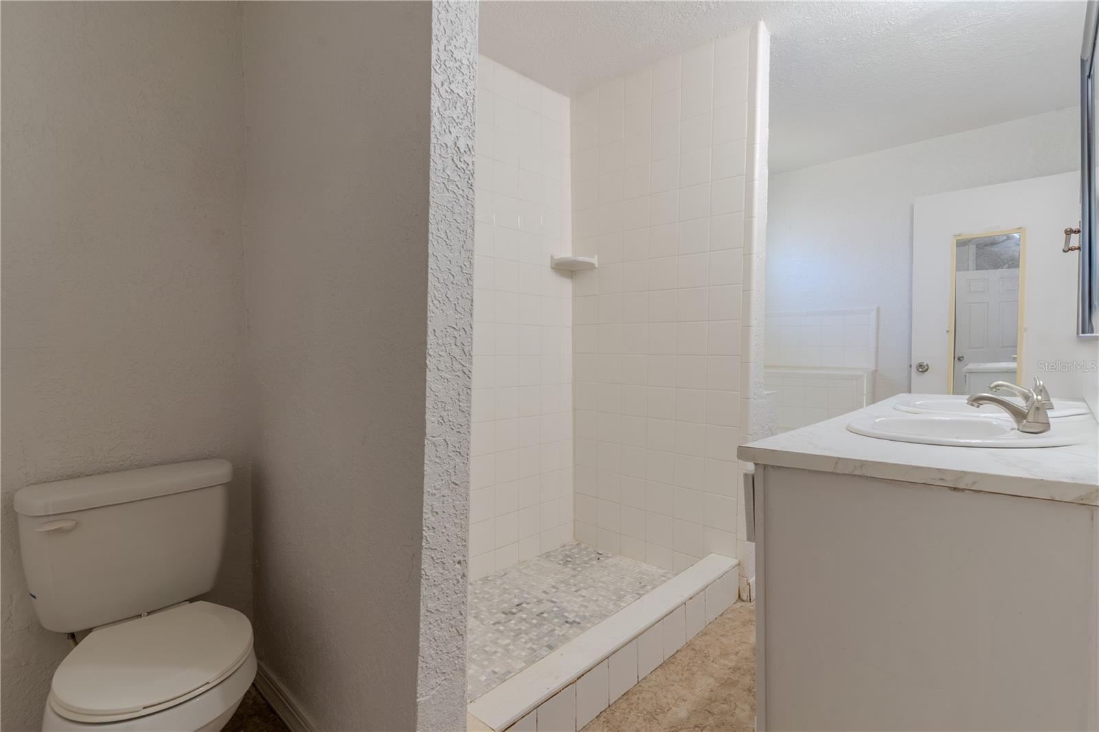 2720 NW AVENUE V, WINTER HAVEN, FL, 33881