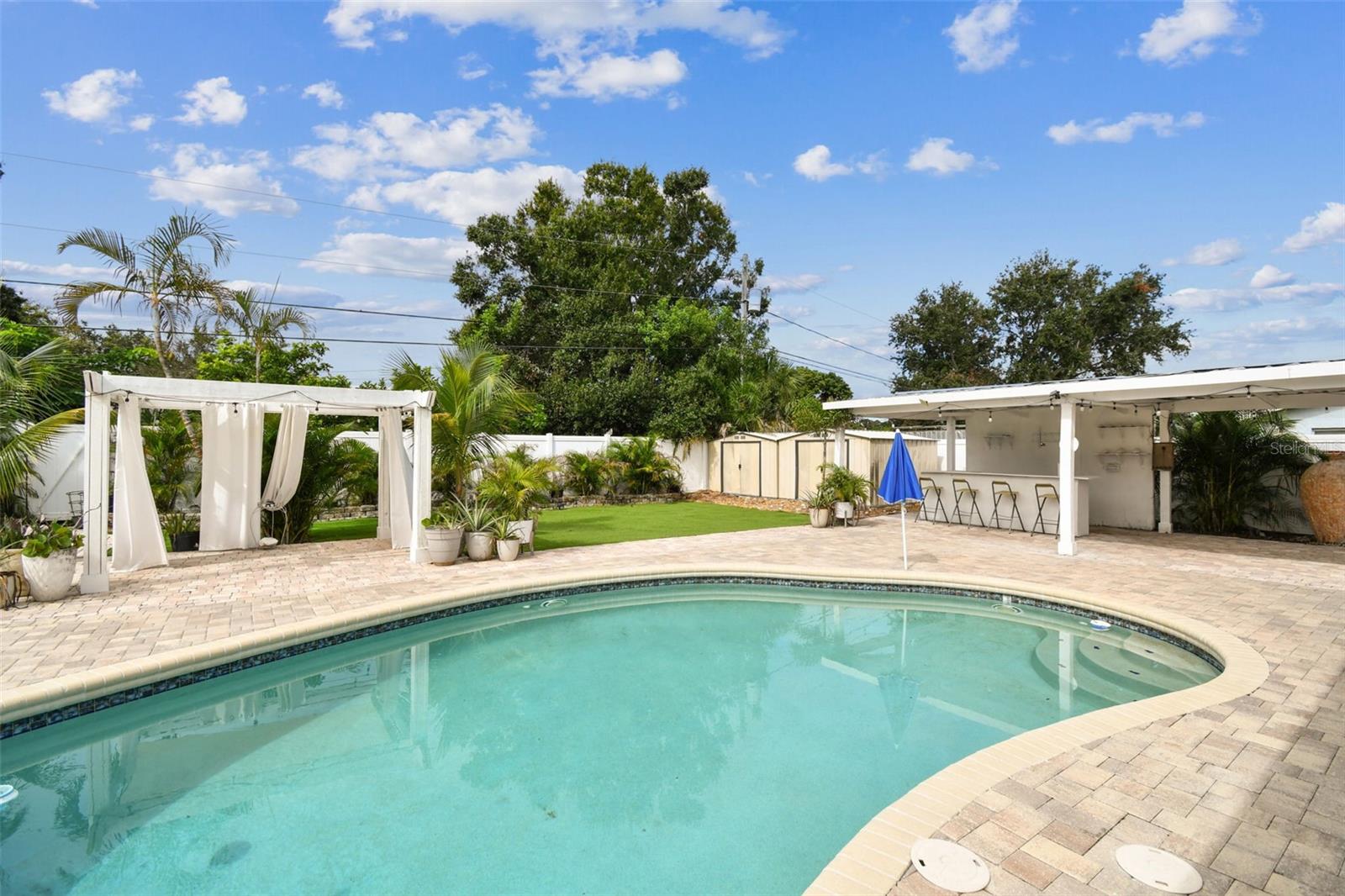 2580 GRANADA CIR W, ST PETERSBURG, FL, 33712