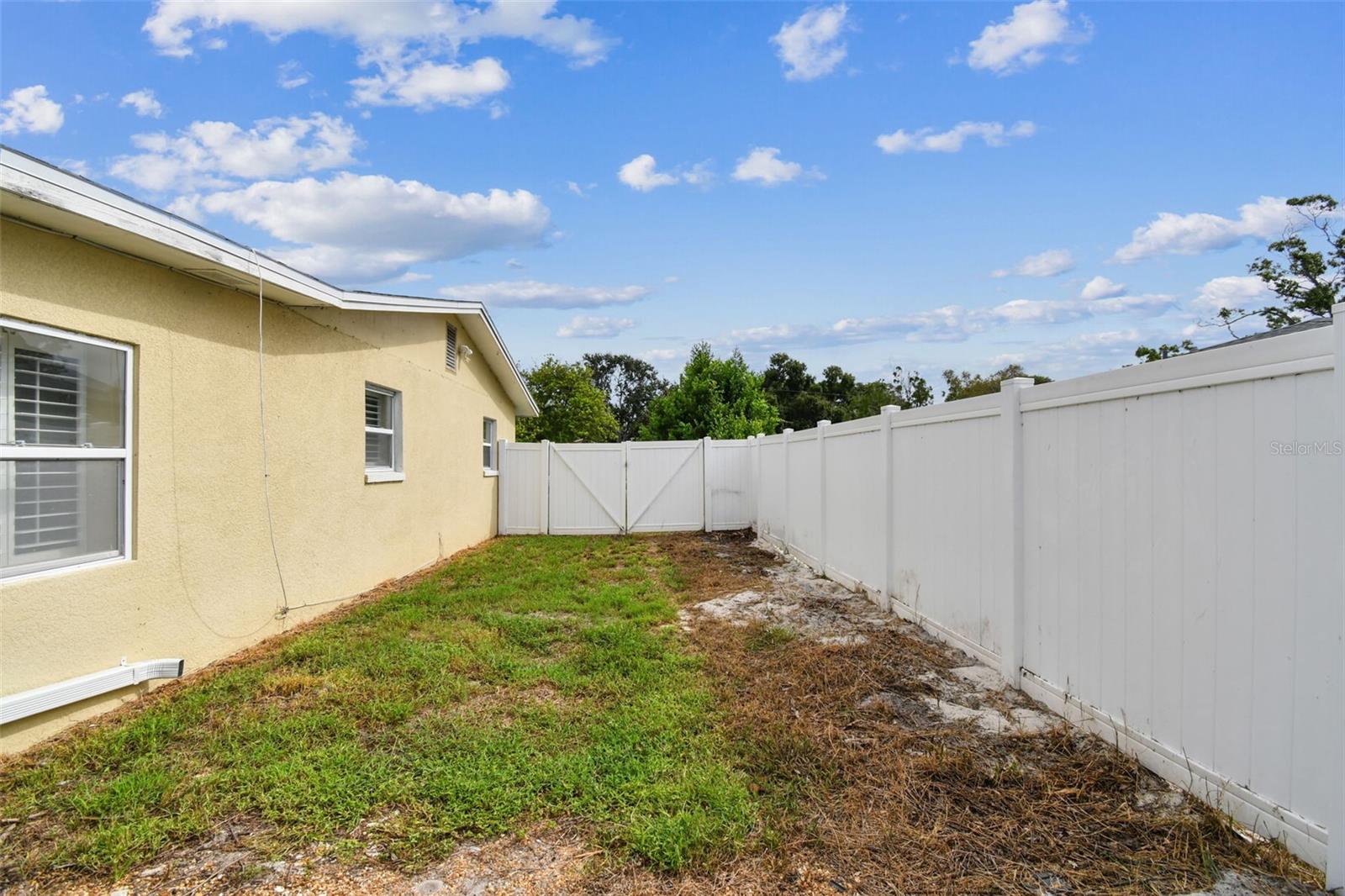 2580 GRANADA CIR W, ST PETERSBURG, FL, 33712