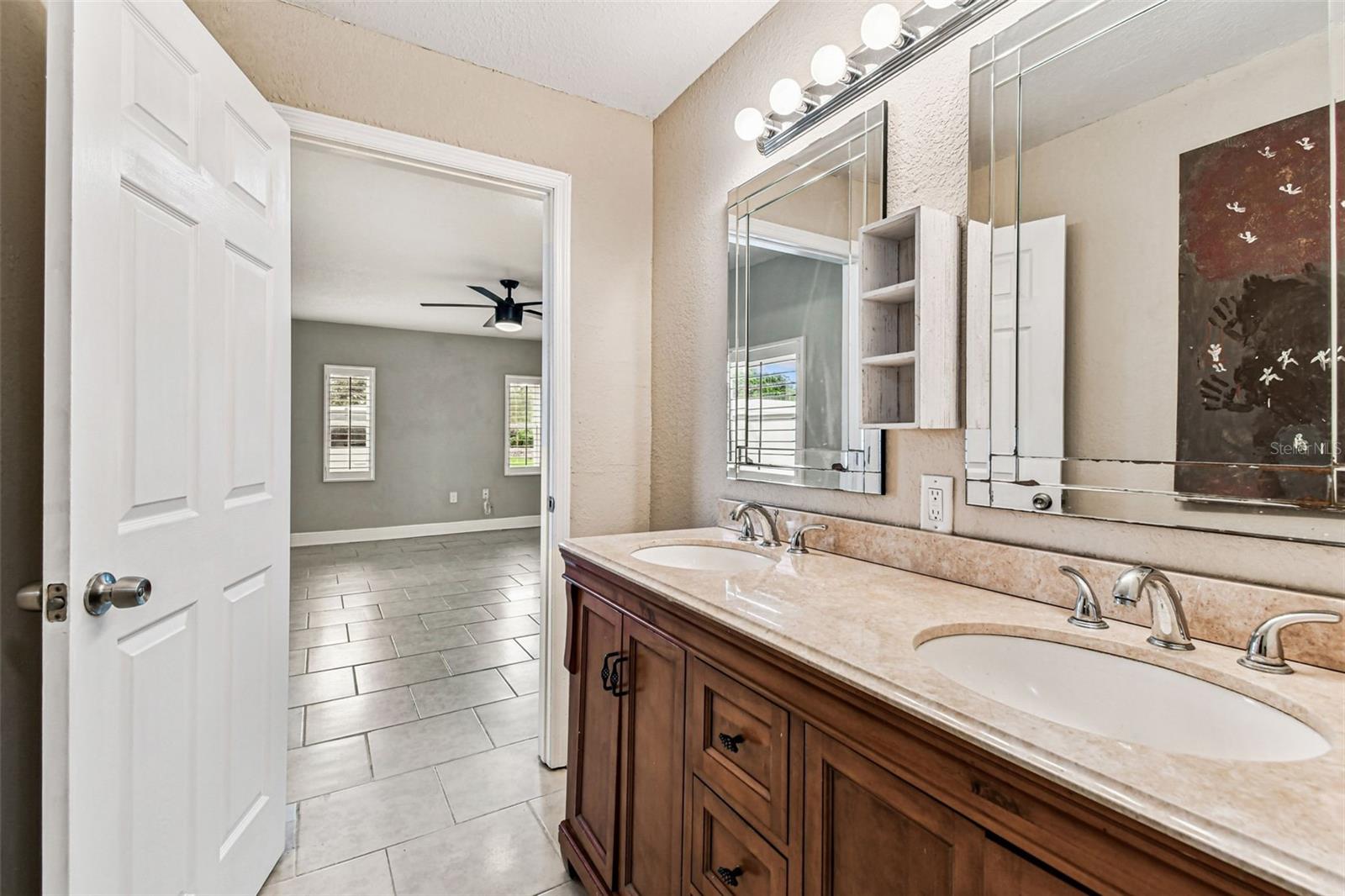 2580 GRANADA CIR W, ST PETERSBURG, FL, 33712