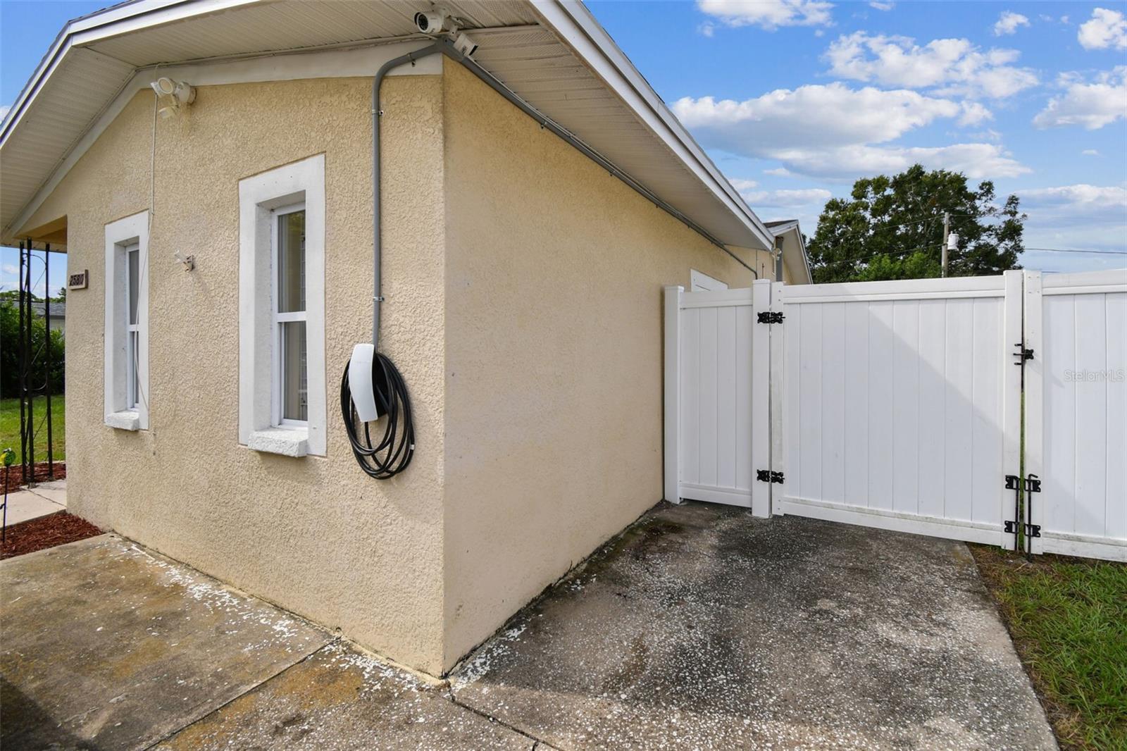 2580 GRANADA CIR W, ST PETERSBURG, FL, 33712