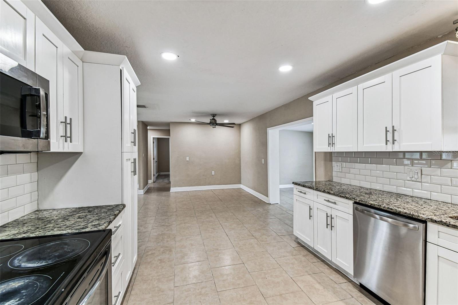 2580 GRANADA CIR W, ST PETERSBURG, FL, 33712