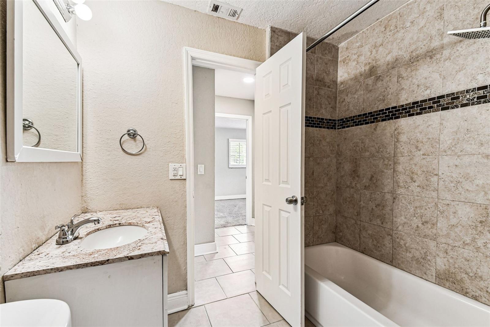 2580 GRANADA CIR W, ST PETERSBURG, FL, 33712