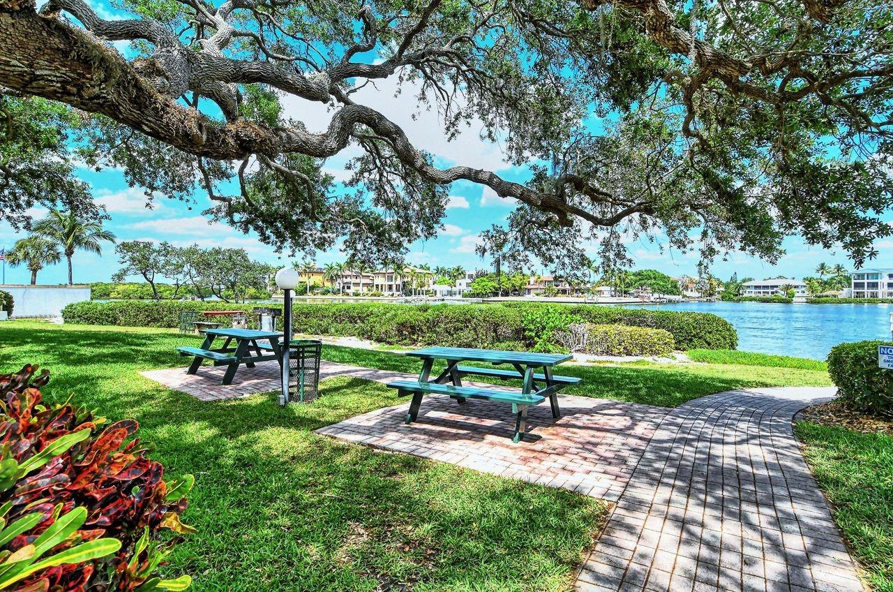 A4662792 Property Photo