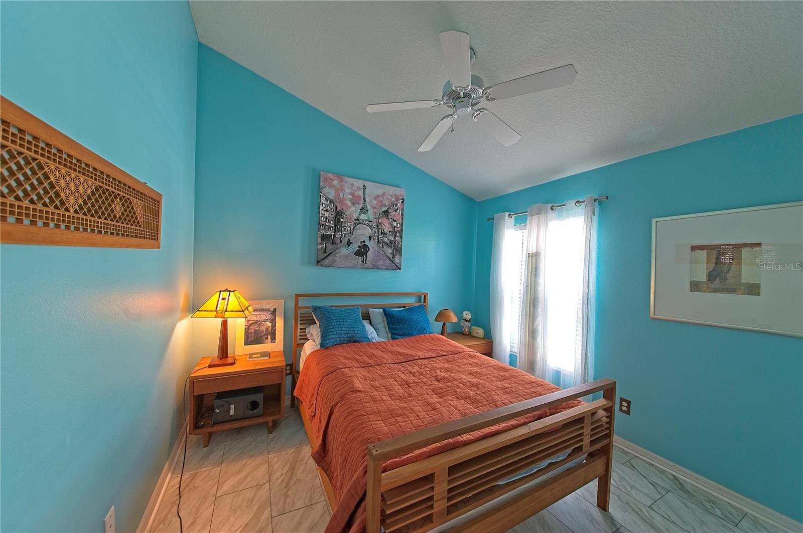 530 SOMERHILL DR NE, ST PETERSBURG, FL, 33716