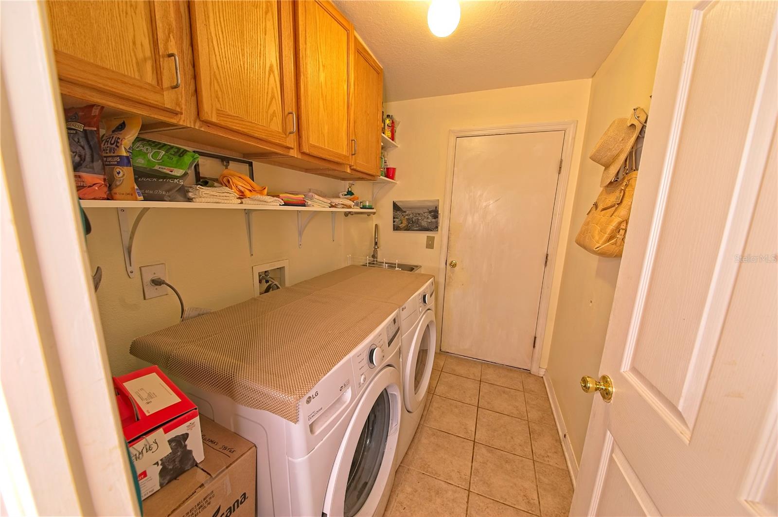 530 SOMERHILL DR NE, ST PETERSBURG, FL, 33716