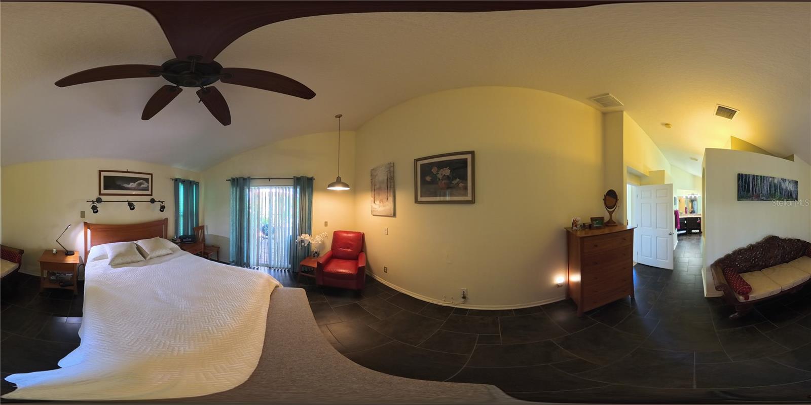 530 SOMERHILL DR NE, ST PETERSBURG, FL, 33716