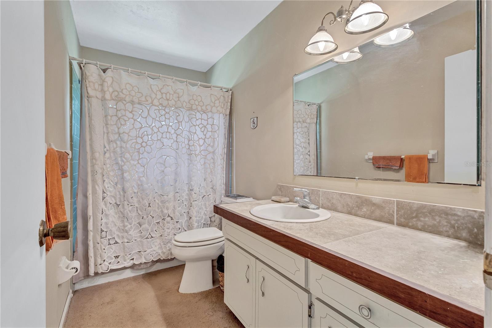 A4662798 Property Photo