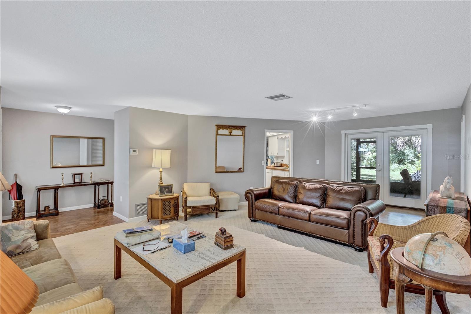 A4662798 Property Photo