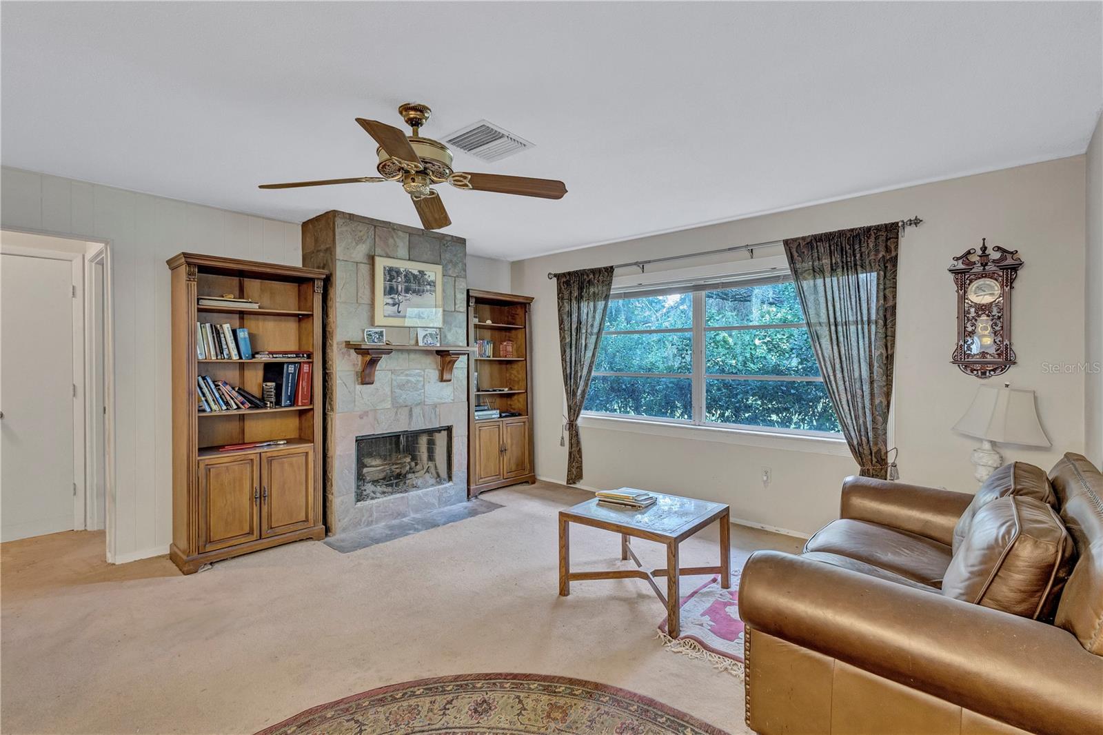 A4662798 Property Photo