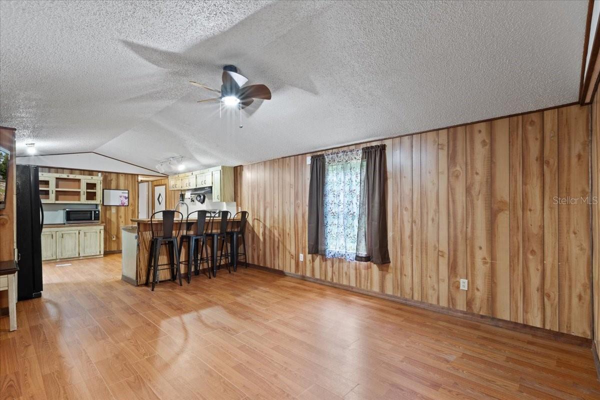 GC533458 Property Photo