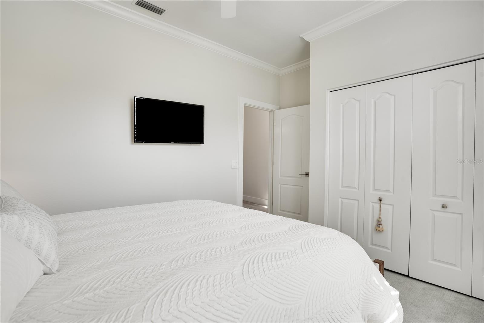 A4662802 Property Photo