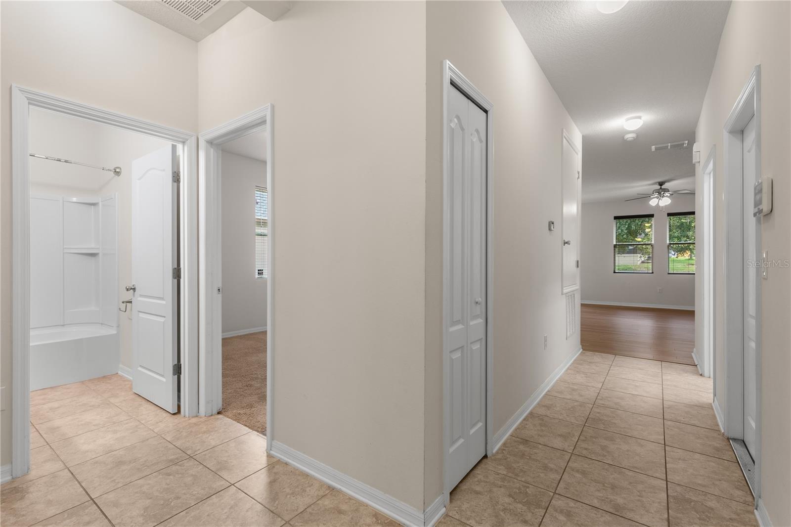 329 LAKE DAVENPORT CIR, DAVENPORT, FL, 33837