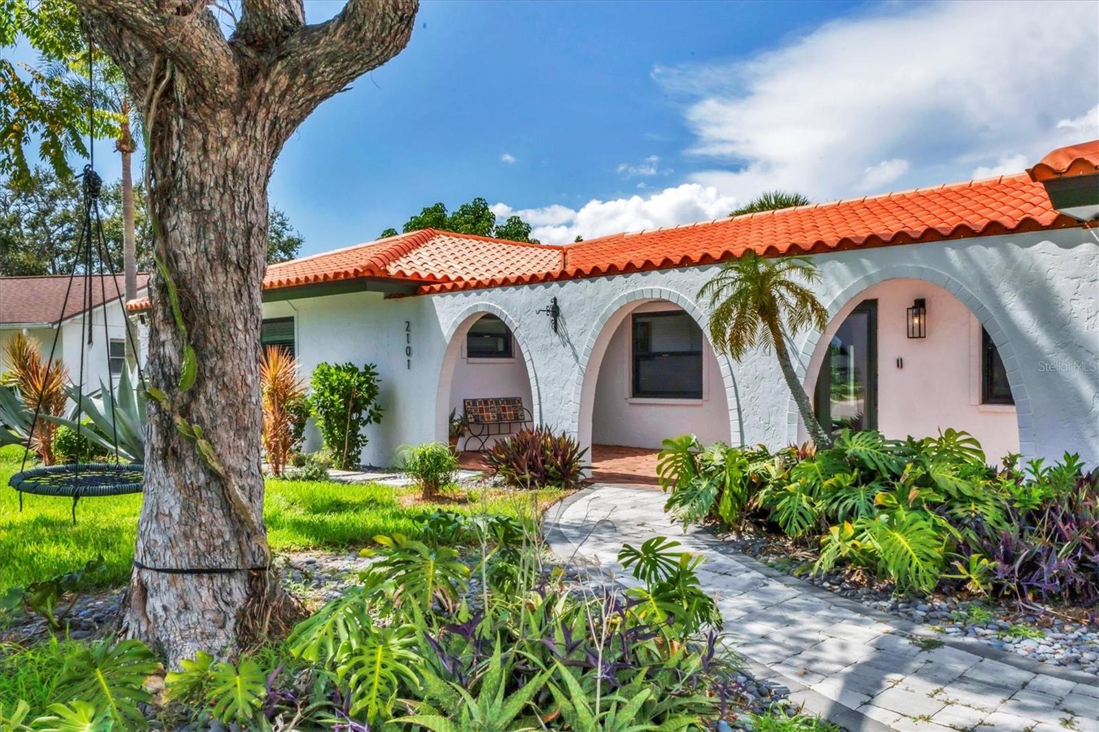 A4662815 Property Photo