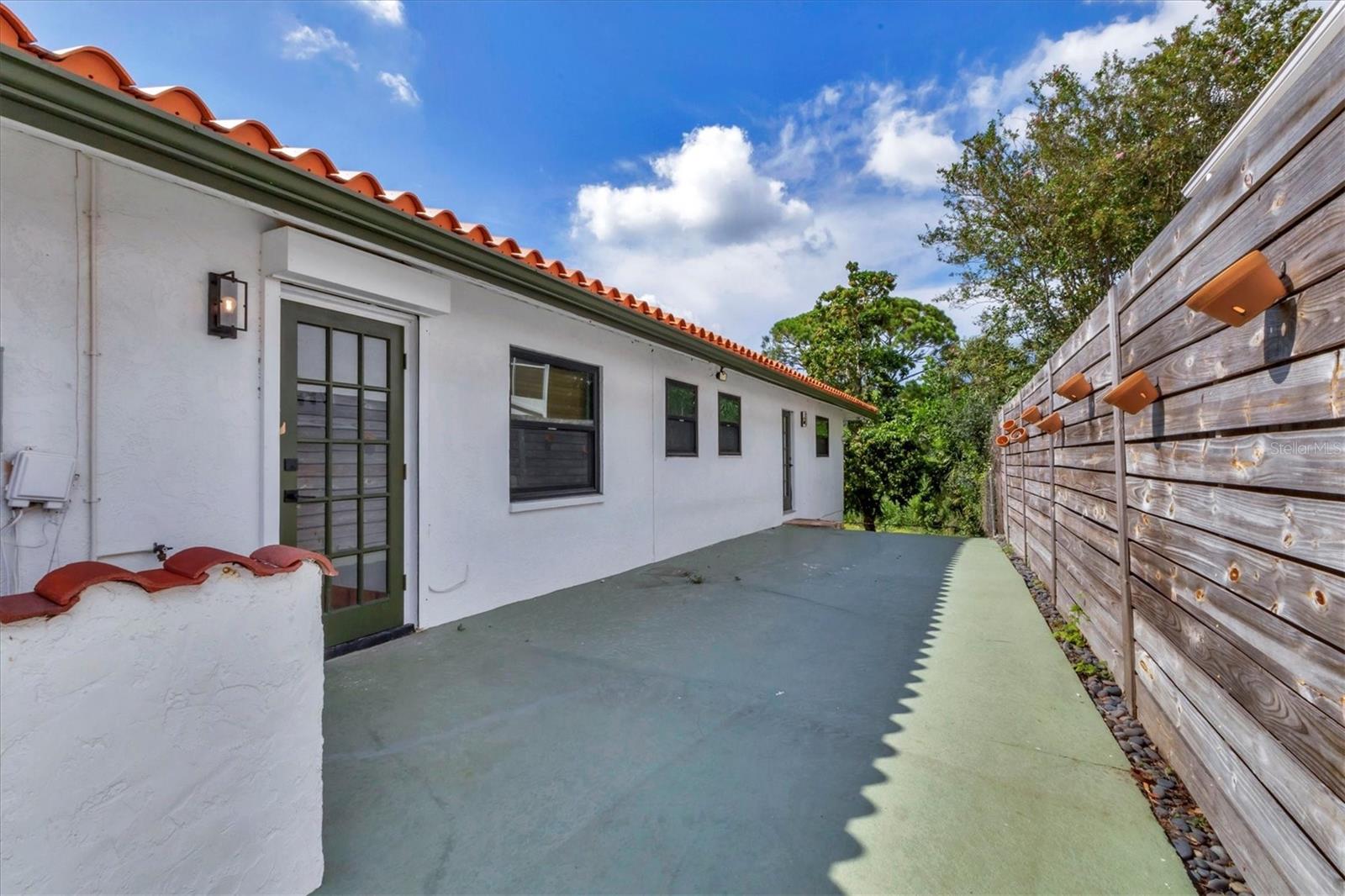 A4662815 Property Photo