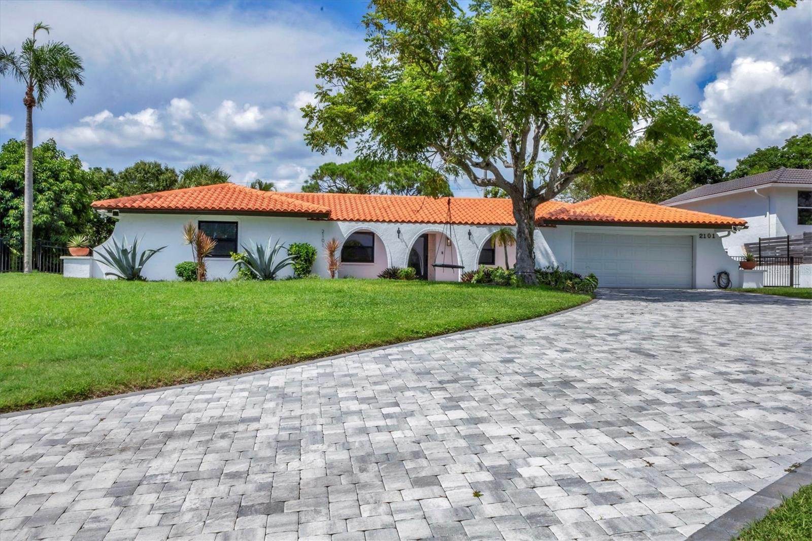 A4662815 Property Photo