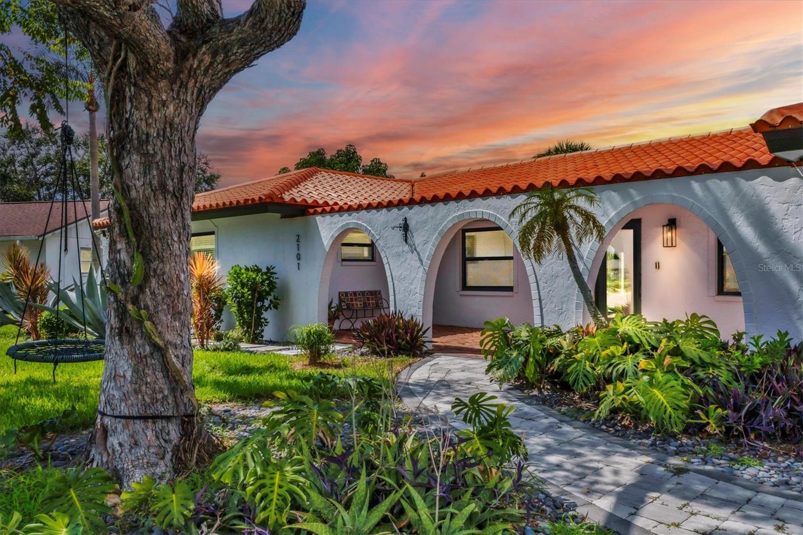 A4662815 Property Photo