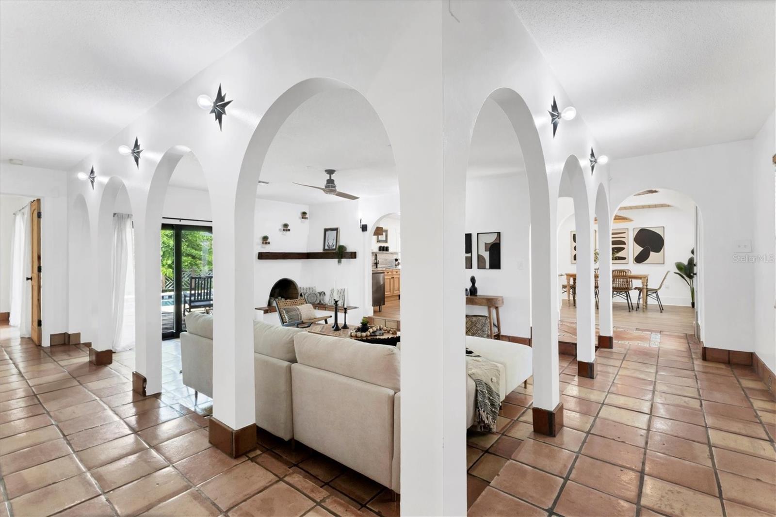 A4662815 Property Photo