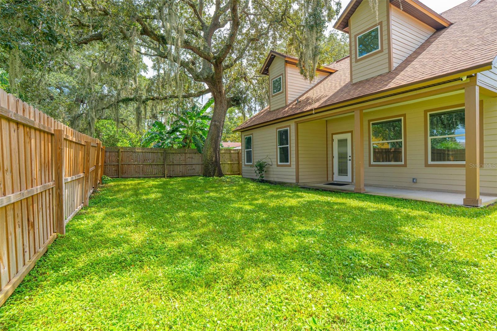 O6337967 Property Photo