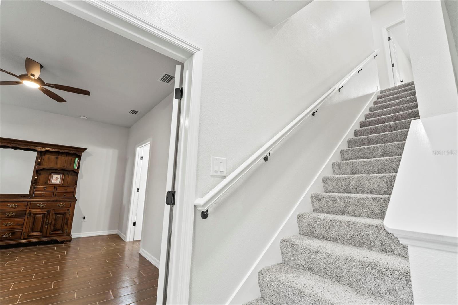 O6337967 Property Photo