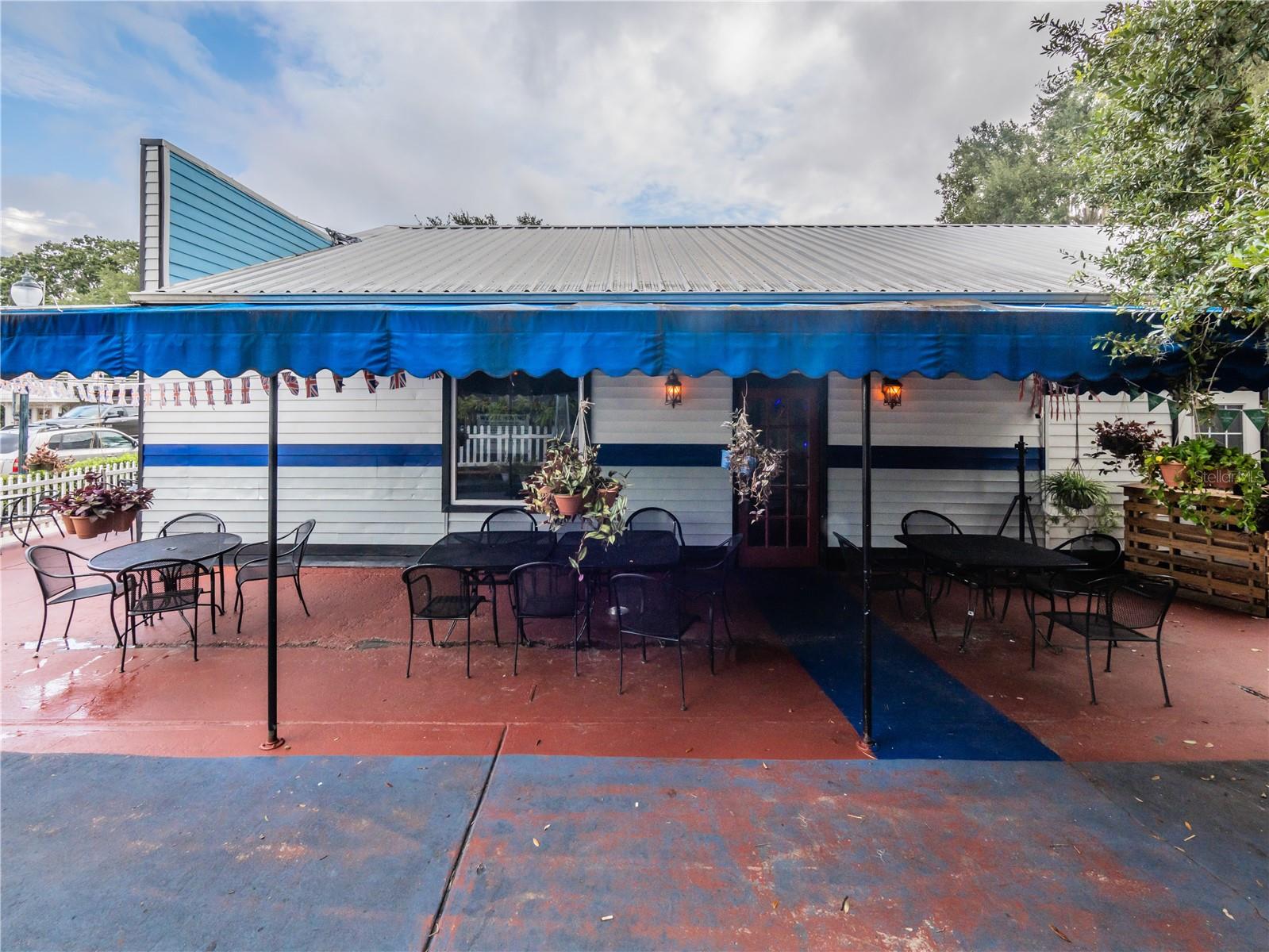 322 N ALEXANDER ST, MOUNT DORA, FL, 32757
