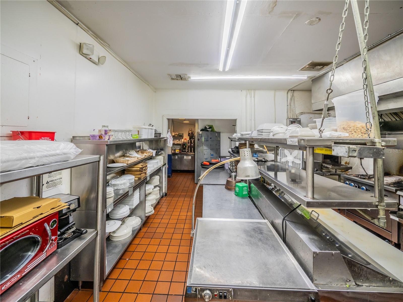 322 N ALEXANDER ST, MOUNT DORA, FL, 32757