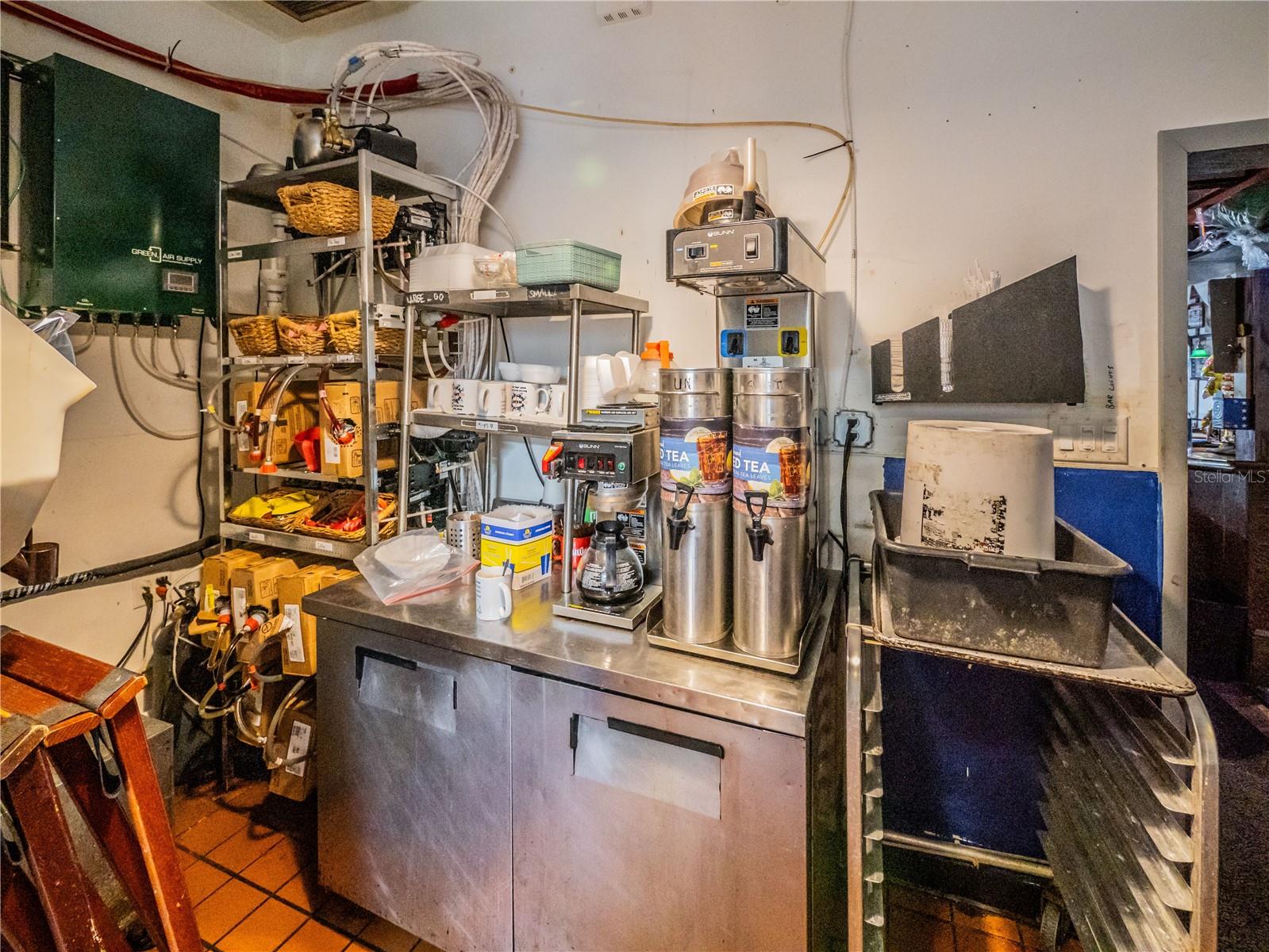 322 N ALEXANDER ST, MOUNT DORA, FL, 32757