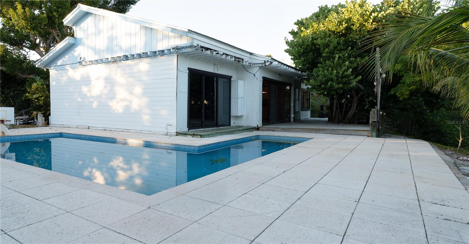 A4662830 Property Photo