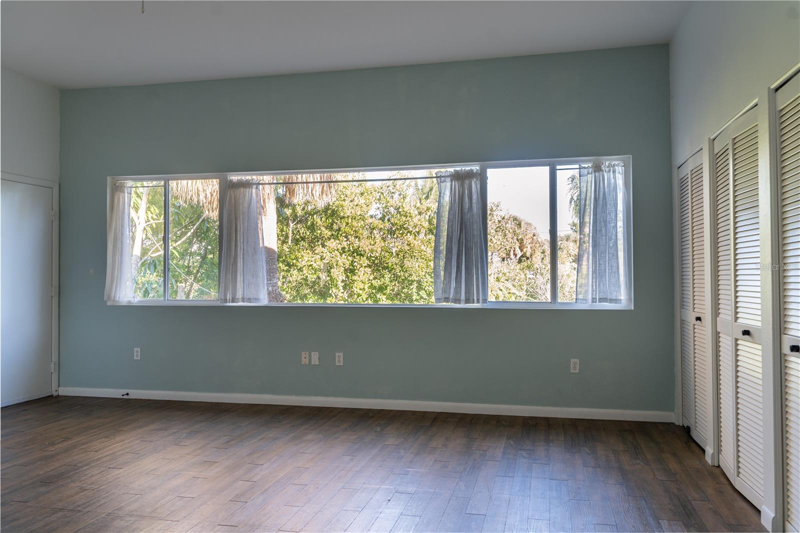 A4662830 Property Photo