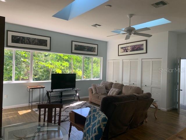 300 GARDEN LN, SARASOTA, FL, 34242