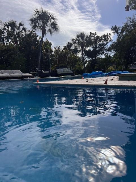 300 GARDEN LN, SARASOTA, FL, 34242