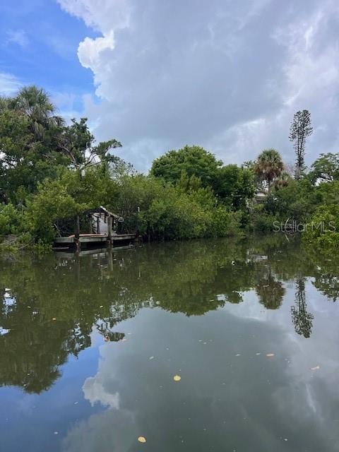 300 GARDEN LN, SARASOTA, FL, 34242