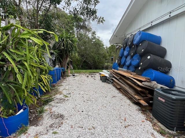 300 GARDEN LN, SARASOTA, FL, 34242