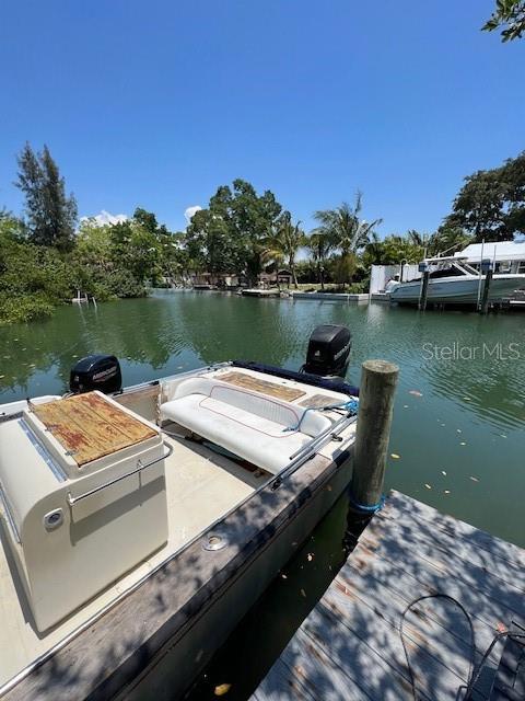 300 GARDEN LN, SARASOTA, FL, 34242