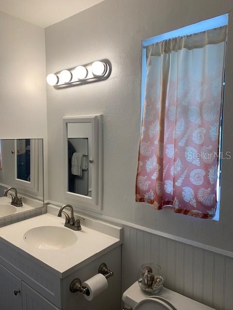 300 GARDEN LN, SARASOTA, FL, 34242