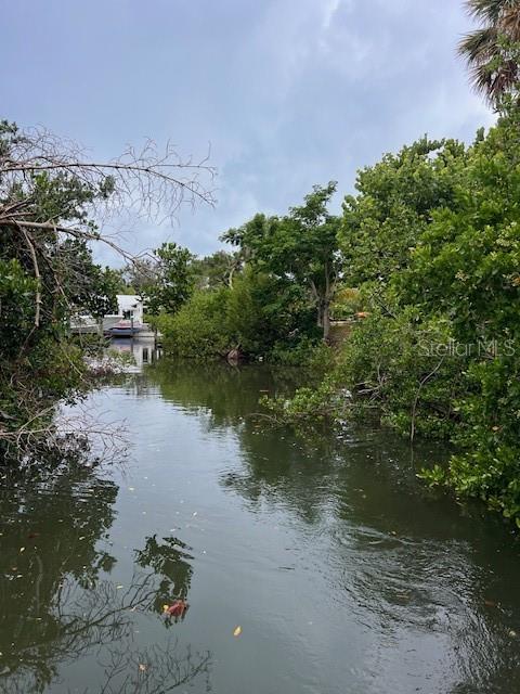 300 GARDEN LN, SARASOTA, FL, 34242