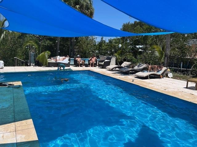 300 GARDEN LN, SARASOTA, FL, 34242